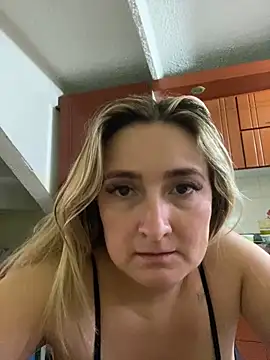 antonella87 online show from January 2025 07:48:01 PM