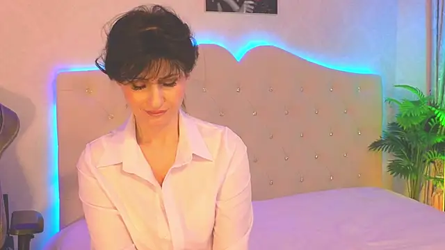 Snapshot of flor_vic chatting on February 2025 10:48:02 AM flor vic online show from February 2025 10:48:02 AM