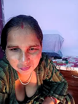 reemacouple007 online show from January 2026 08:18:01 AM