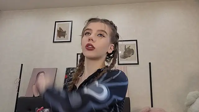 dolly ll online show from July 2026 01:36:02 PM