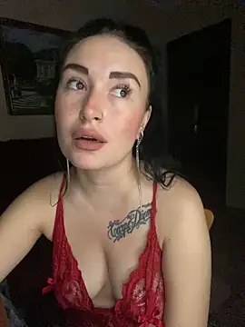 Snapshot of Roxana_Bell chatting on November 2025 07:23:01 PM Roxana Bell online show from November 2025 07:23:01 PM