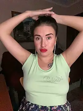 Snapshot of Roxana_Bell chatting on February 2026 06:24:02 PM Roxana Bell online show from February 2026 06:24:02 PM