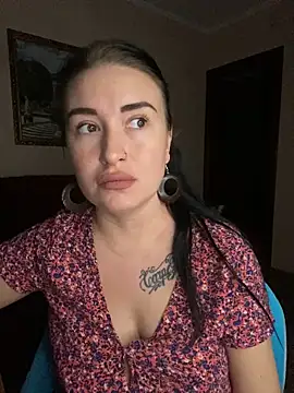 Snapshot of Roxana_Bell chatting on February 2026 04:50:01 PM Roxana Bell online show from February 2026 04:50:01 PM