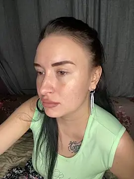 Roxana Bell online show from March 2026 07:40:01 PM