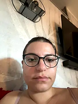 Snapshot of Coupleorny chatting on November 2025 02:49:02 PM Coupleorny online show from November 2025 02:49:02 PM