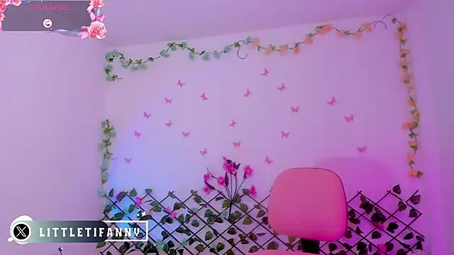 Snapshot of little_tifanny82 chatting on February 2026 01:48:01 PM little tifanny82 online show from February 2026 01:48:01 PM