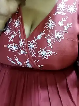 Snapshot of Ravina_patil1 chatting on November 2025 05:34:01 PM Ravina patil1 online show from November 2025 05:34:01 PM