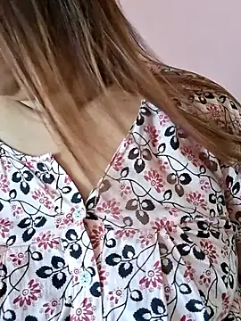 Ravina patil1 online show from April 2026 07:12:01 AM