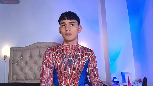 EstebanPerez  online show from October 2025 10:58:02 AM
