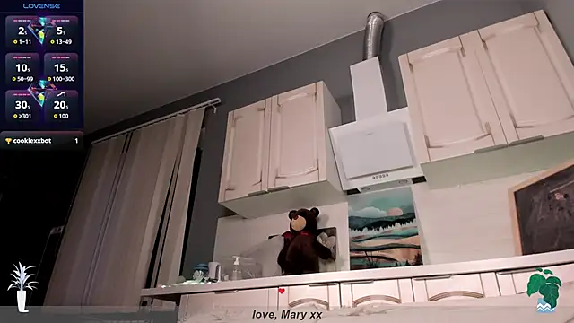 Mary Xextra online show from November 2025 01:17:02 AM