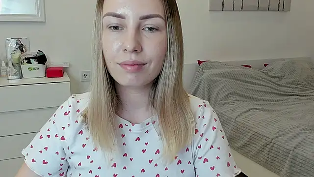 Snapshot of Mia_shy1 chatting on January 2025 12:24:01 PM Mia shy1 online show from January 2025 12:24:01 PM