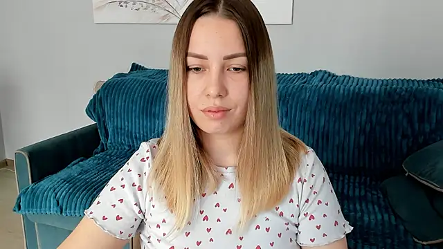 Snapshot of Mia_shy1 chatting on February 2025 06:56:02 AM Mia shy1 online show from February 2025 06:56:02 AM