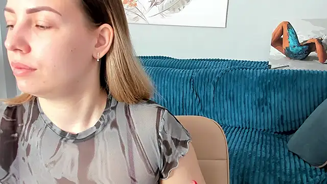 Snapshot of Mia_shy1 chatting on March 2025 06:28:02 AM Mia shy1 online show from March 2025 06:28:02 AM