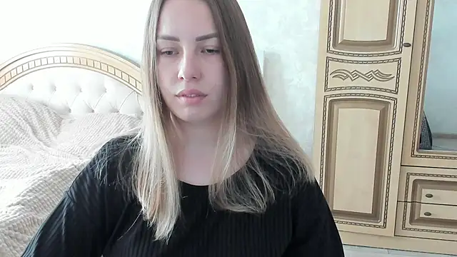 Snapshot of Mia_shy1 chatting on October 2025 07:16:01 AM Mia shy1 online show from October 2025 07:16:01 AM