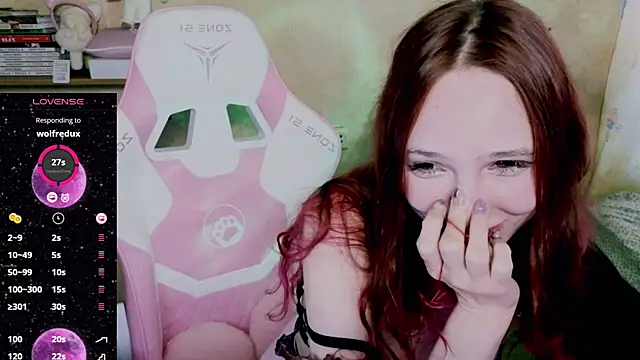 Lucy Millss online show from February 2025 08:56:02 AM