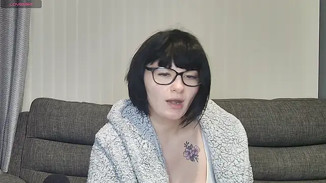 Snapshot of SquirtingIrishShannon chatting on February 2025 09:57:01 PM SquirtingIrishShannon online show from February 2025 09:57:01 PM