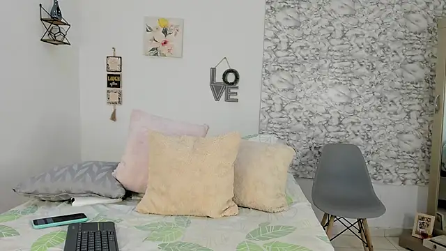 Canhela1 online show from March 2026 02:45:02 PM