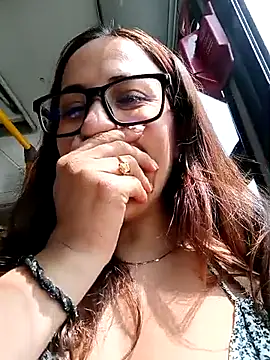 Snapshot of Lena-32 chatting on March 2025 06:52:01 PM Lena-32 online show from March 2025 06:52:01 PM