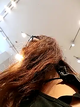 Snapshot of Lena-32 chatting on March 2025 04:35:02 PM Lena-32 online show from March 2025 04:35:02 PM