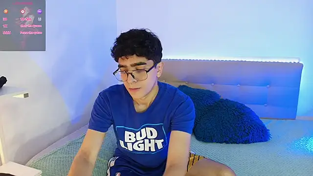 Snapshot of _nickconnor01 chatting on November 2025 12:32:01 AM nickconnor01 online show from November 2025 12:32:01 AM