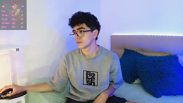 Snapshot of _nickconnor01 chatting on November 2025 08:21:02 PM nickconnor01 online show from November 2025 08:21:02 PM