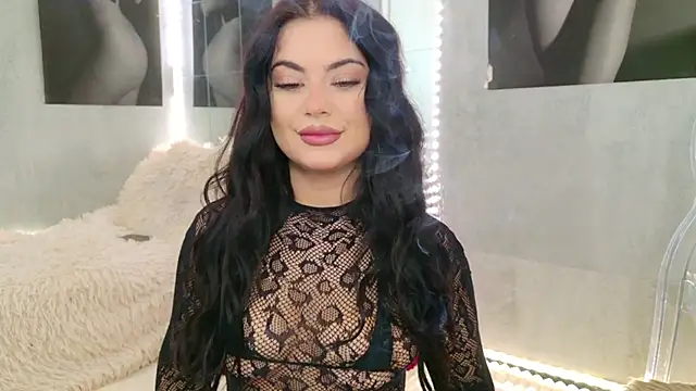 celia chanel online show from October 2025 04:42:01 AM