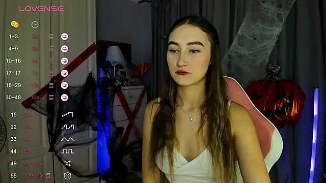 Snapshot of Milemissy chatting on November 2025 03:52:02 AM Milemissy online show from November 2025 03:52:02 AM