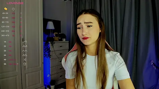 Snapshot of Milemissy chatting on November 2025 03:29:01 AM Milemissy online show from November 2025 03:29:01 AM