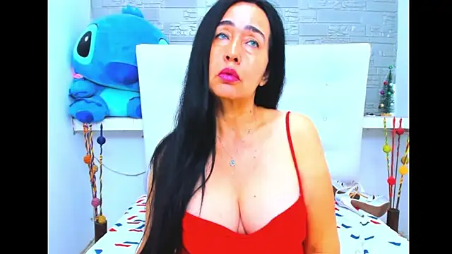 Snapshot of HorniestMilf chatting on February 2025 05:08:01 PM HorniestMilf online show from February 2025 05:08:01 PM