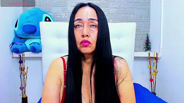 Snapshot of HorniestMilf chatting on October 2025 09:59:02 PM HorniestMilf online show from October 2025 09:59:02 PM