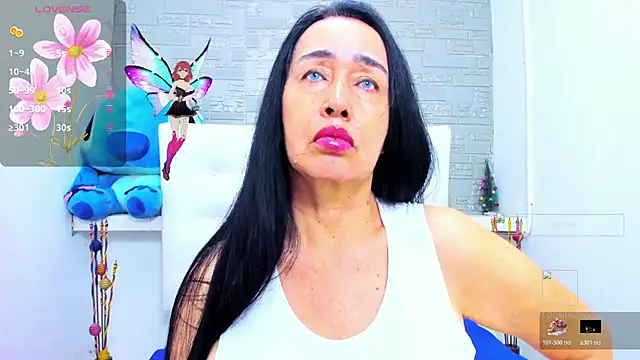 Snapshot of HorniestMilf chatting on October 2025 09:11:01 PM HorniestMilf online show from October 2025 09:11:01 PM