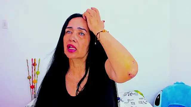 HorniestMilf online show from April 2026 09:15:01 PM