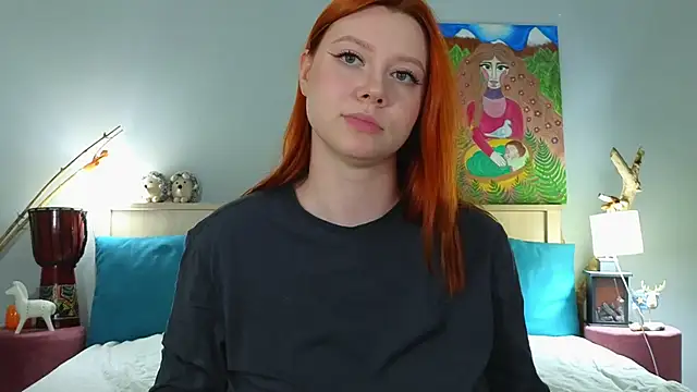 Snapshot of MileyMiller chatting on February 2025 12:36:02 PM MileyMiller online show from February 2025 12:36:02 PM