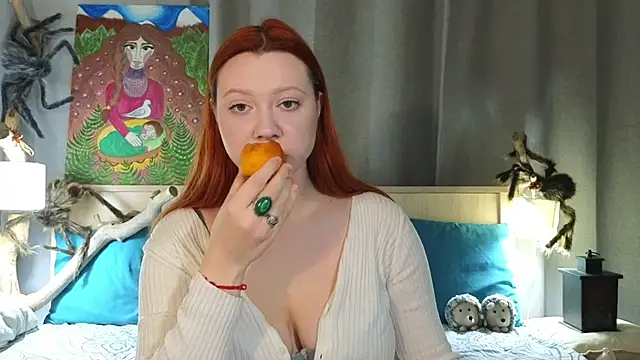 Snapshot of MileyMiller chatting on November 2025 10:04:02 AM MileyMiller online show from November 2025 10:04:02 AM