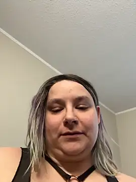 kitten0760 online show from May 2026 09:53:01 PM