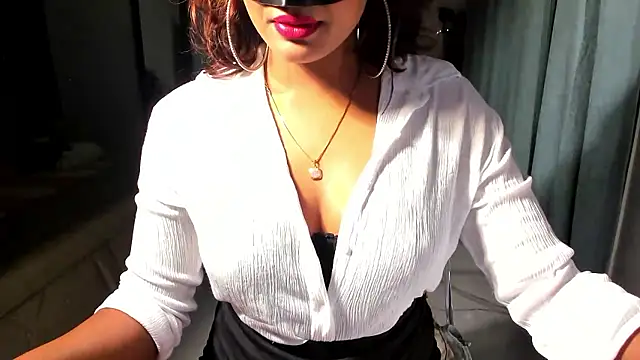 Snapshot of Bad_Girl_Kayra69 chatting on January 2026 07:30:01 PM Bad Girl Kayra69 online show from January 2026 07:30:01 PM