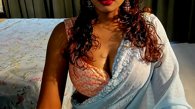 Snapshot of Bad_Girl_Kayra69 chatting on June 2026 02:32:02 AM Bad Girl Kayra69 online show from June 2026 02:32:02 AM