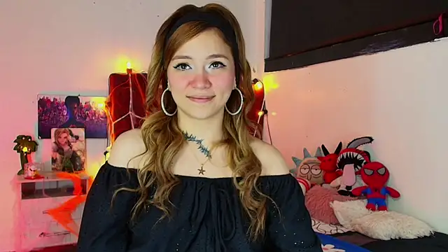 alisson zafiro  online show from October 2025 03:14:01 AM