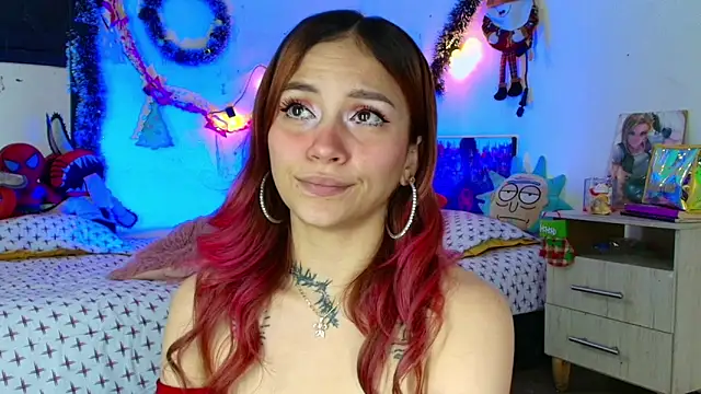 alisson zafiro  online show from December 2025 03:24:02 AM