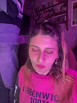 FlorBich online show from April 2026 04:52:01 PM