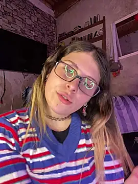 FlorBich online show from June 2026 04:50:01 AM