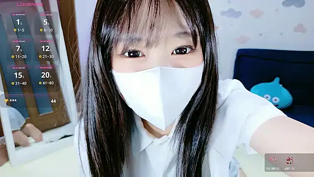 Snapshot of _Iroha_99 chatting on September 2025 01:49:02 AM Iroha 99 online show from September 2025 01:49:02 AM