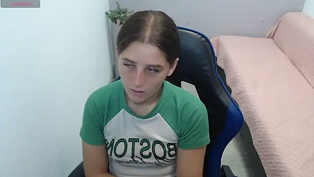 valerie diaz1 online show from February 2026 01:51:02 PM