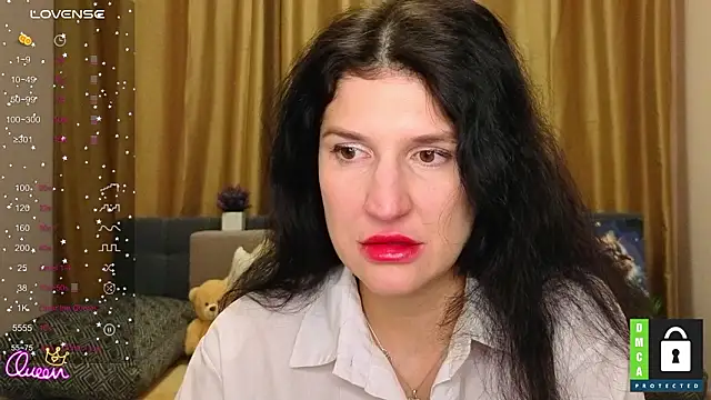 Alianna Solo Kisses online show from February 2026 12:21:01 PM