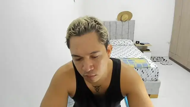 Snapshot of Valerioe chatting on June 2026 02:41:02 PM Valerioe online show from June 2026 02:41:02 PM