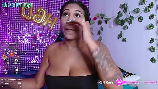 Kristel lee online show from October 2025 07:44:01 PM