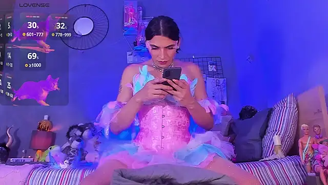 tiffbeatiful online show from October 2025 09:11:04 AM