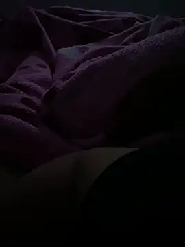 yourluckyfuckboy online show from November 2025 08:03:01 PM