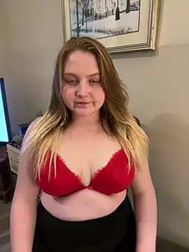 Snapshot of PhatAssBlond chatting on January 2025 02:21:02 AM PhatAssBlond online show from January 2025 02:21:02 AM