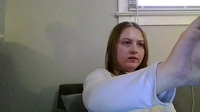 Snapshot of PhatAssBlond chatting on February 2025 06:44:01 PM PhatAssBlond online show from February 2025 06:44:01 PM